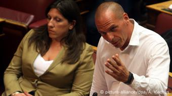 Ο Γιάνης Βαρουφάκης με τη Ζωή Κωνσταντοπούλου στις δόξες τους. Και οι δυο στο πάνθεον των πρώην...