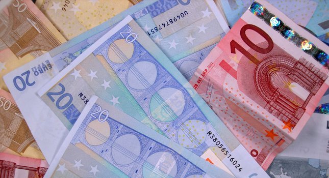 Σύνταξη στα 50 για 700.000 γονείς